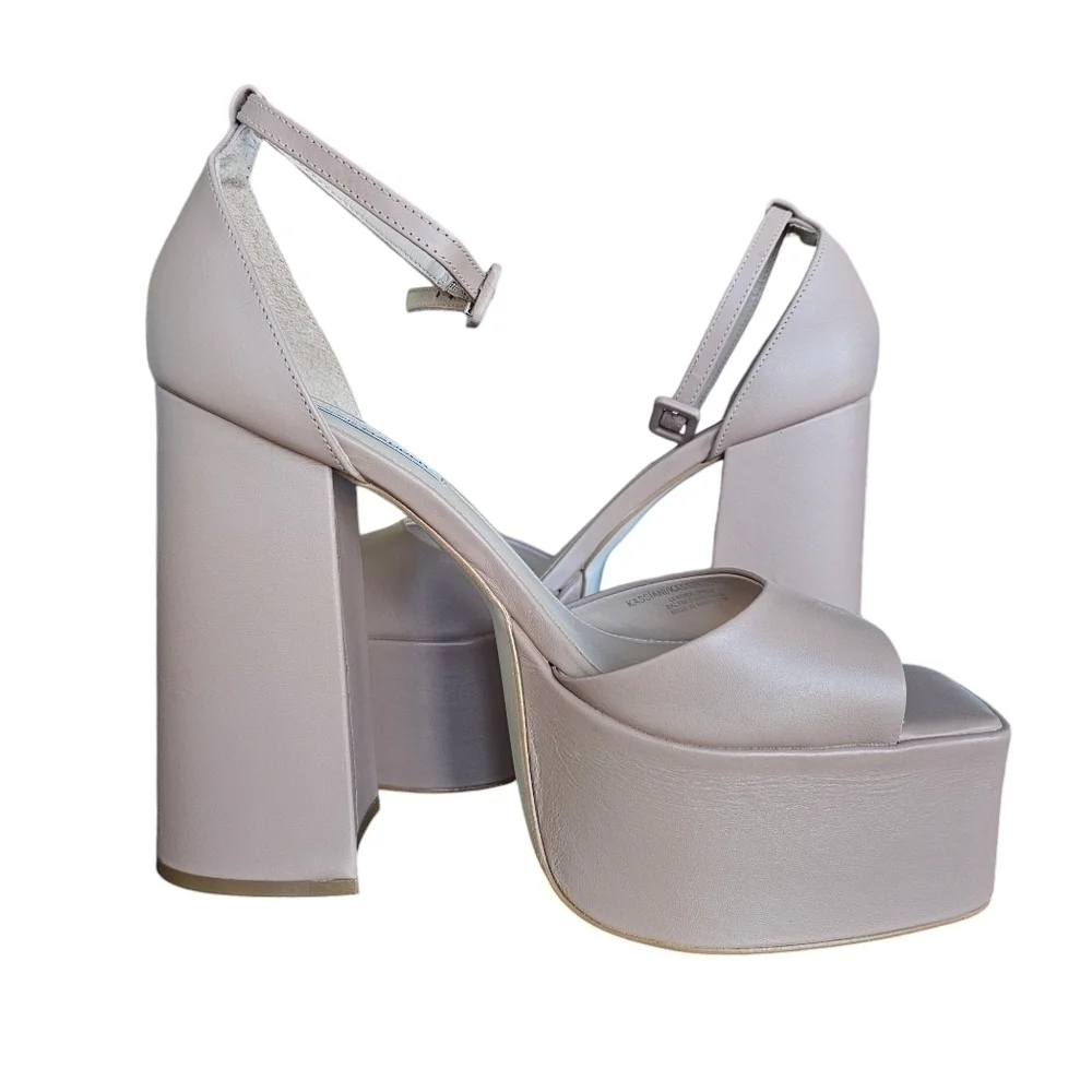 Steve Madden Kassiani Bone Leather Heel